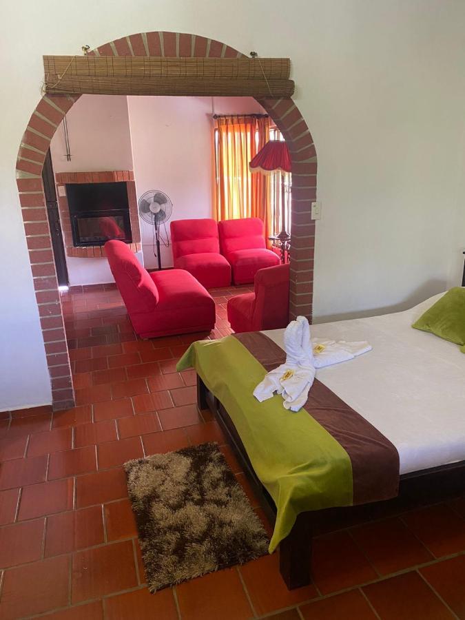 Hotel Campestre La Loma Curití Kültér fotó