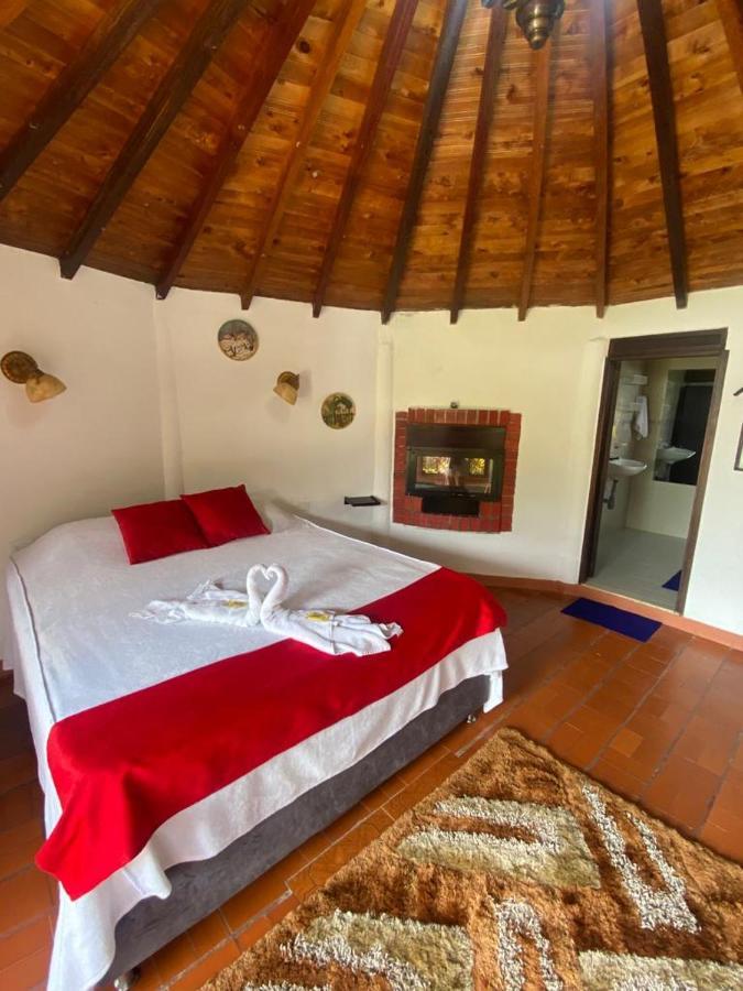 Hotel Campestre La Loma Curití Kültér fotó