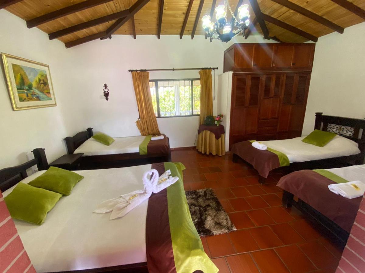 Hotel Campestre La Loma Curití Kültér fotó