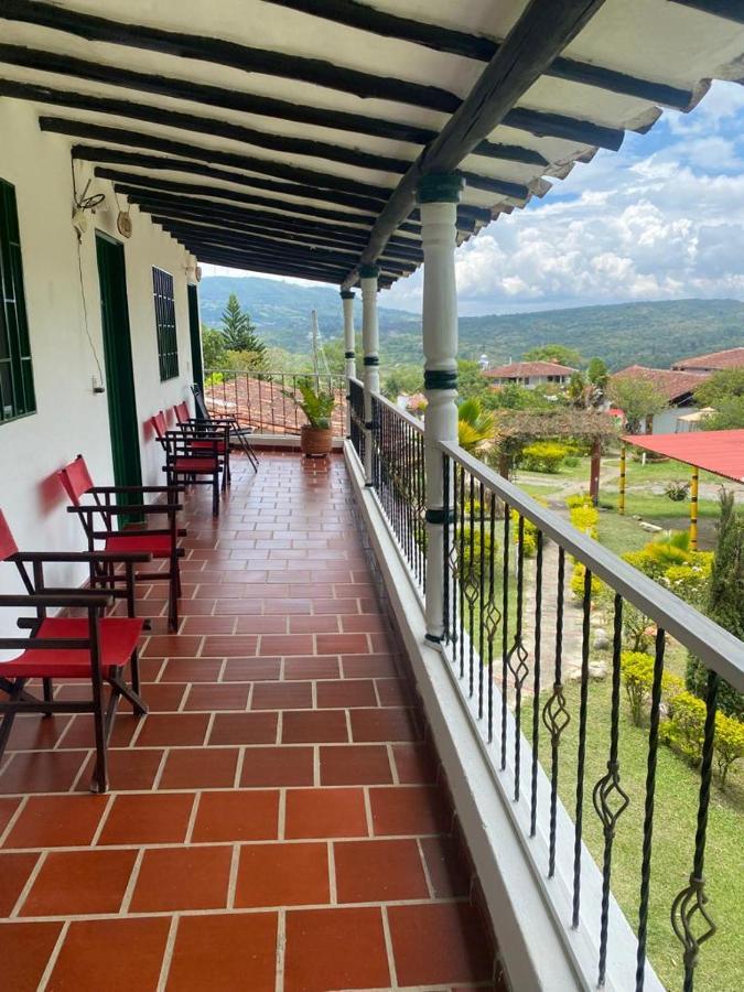 Hotel Campestre La Loma Curití Kültér fotó