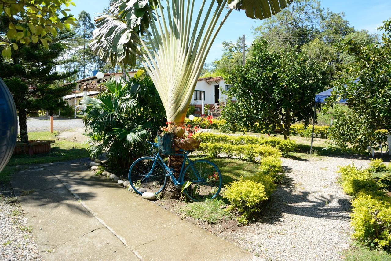 Hotel Campestre La Loma Curití Kültér fotó